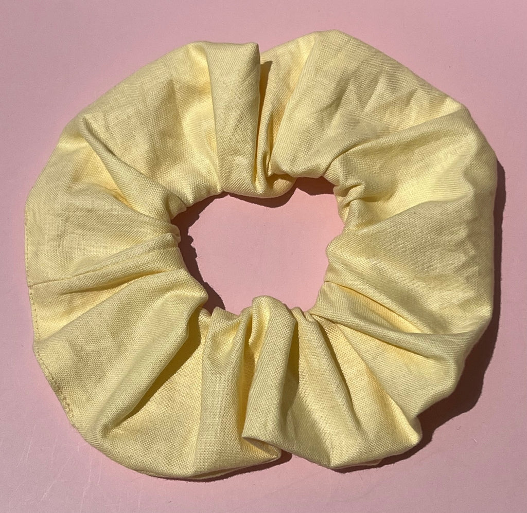 Daisy Scrunchie