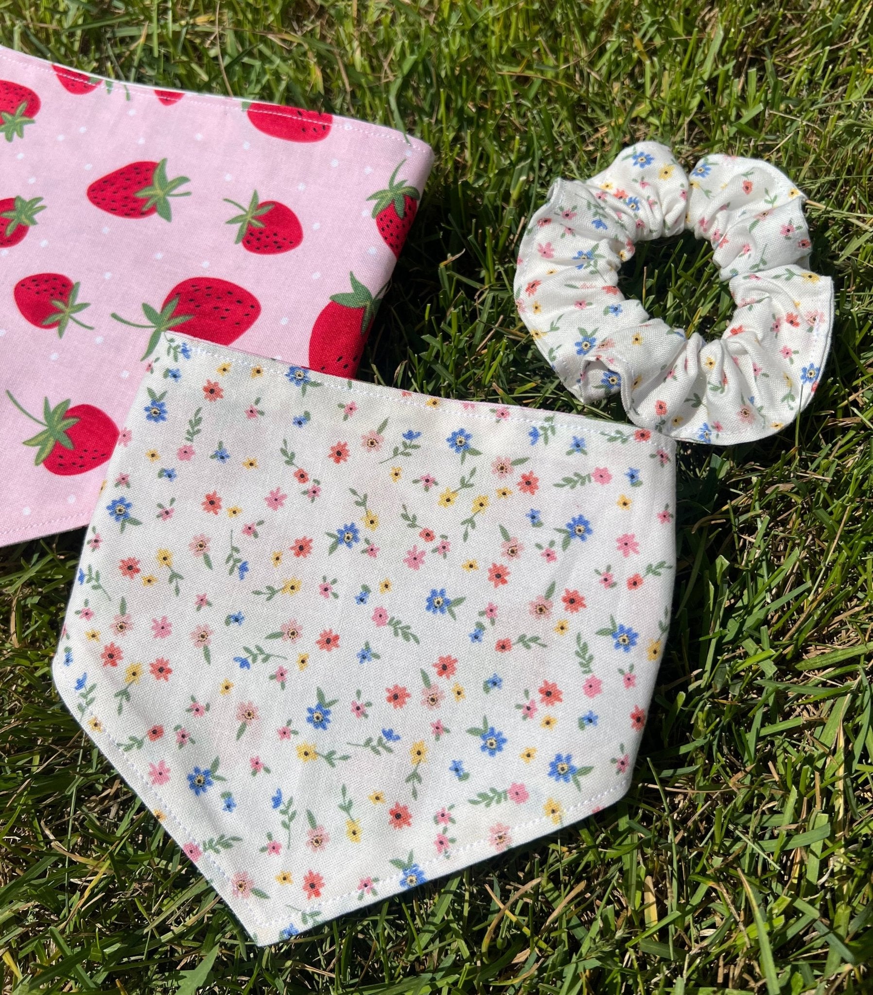 Fashion Hair Collection Cotton Fabric Scrunchie Summer Style Essential Beautiful Pattern Design Soft Material Construction Premium Quality Elastic Band Trendy Girl Accessory Perfect Daily Wear Summer Fashion Look Matching Set
